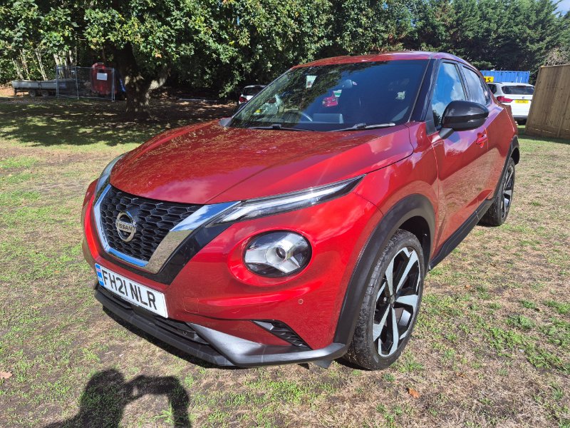 Nissan Juke 1.0 DIG-T Tekna SUV 5dr Petrol Manual Euro 6 s/s 114 ps for sale in Southampton